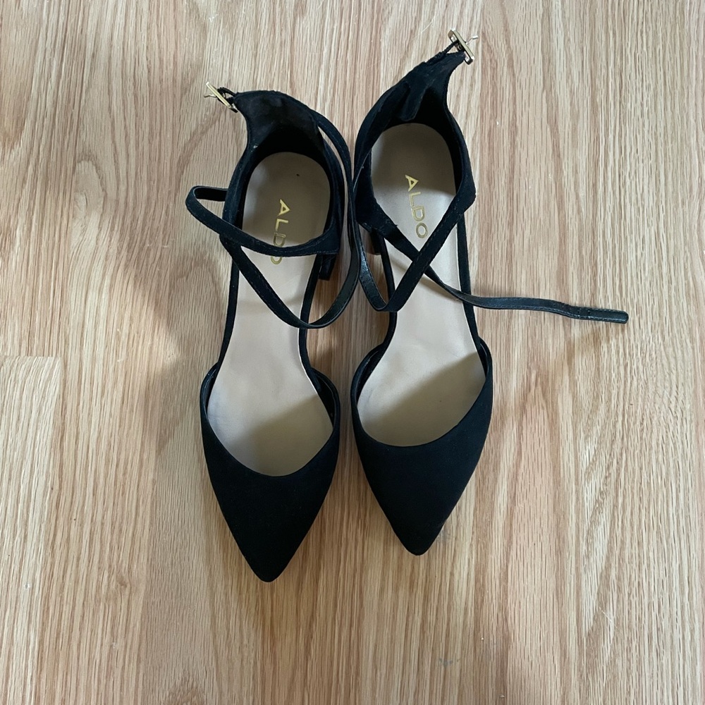 ALDO BLK HEELS